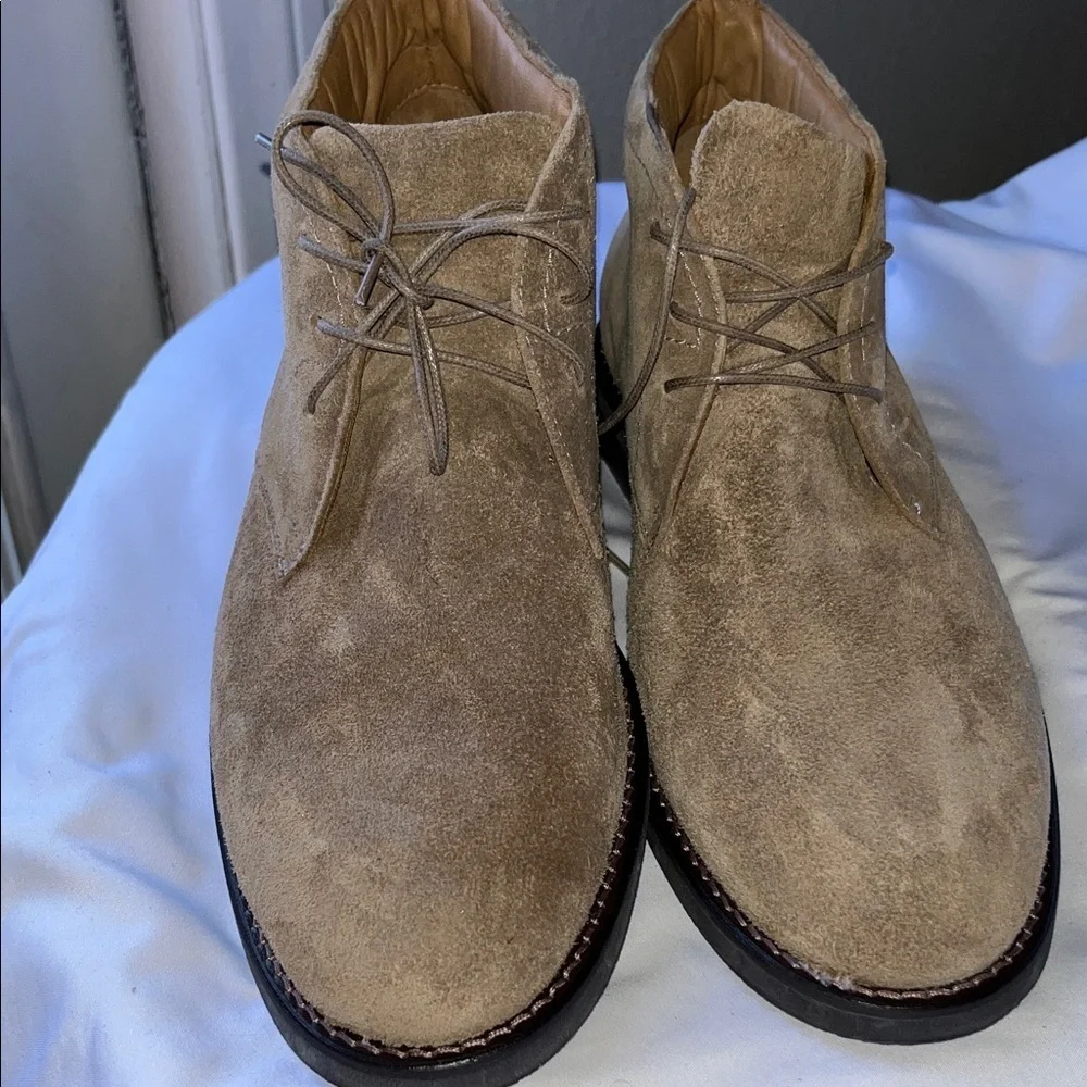 Flag Ltd Classic Tan Suede Chukka Boots for Men